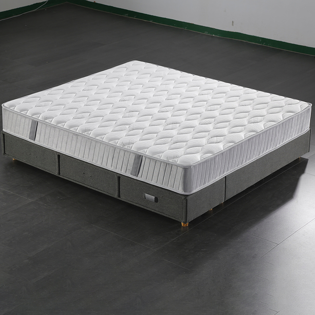 Medium Hardness Pocket Spring Mattress with Memory Foam and Modern Design for Home and Hotel Use